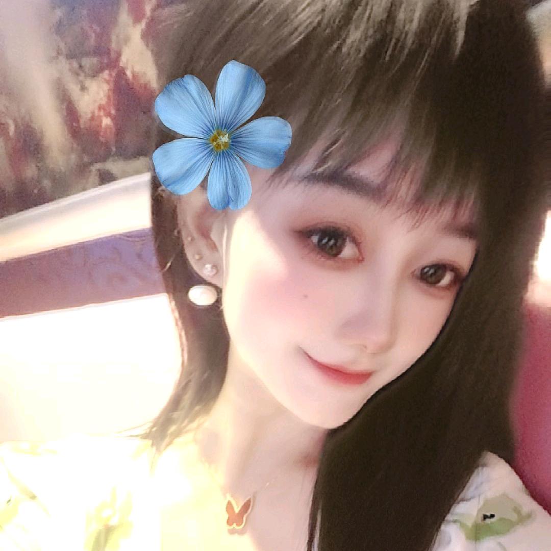 我是月月