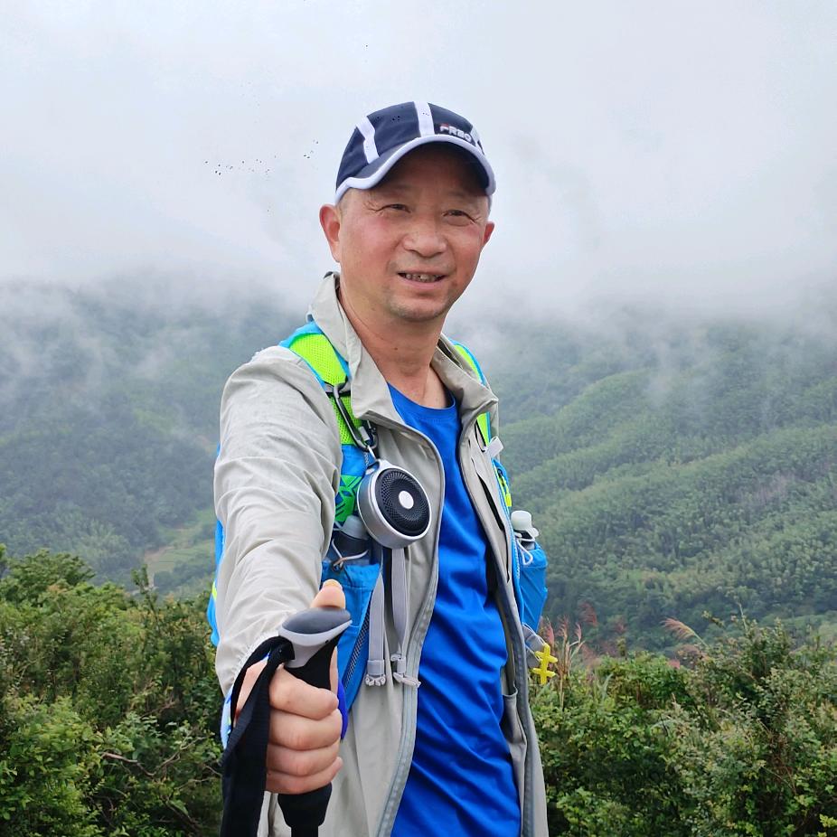 刀迷红歌经典传唱人程维廉