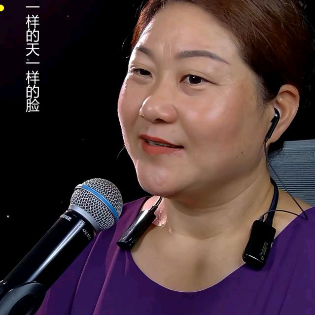 素颜胖丫🎤早上六点钟开播