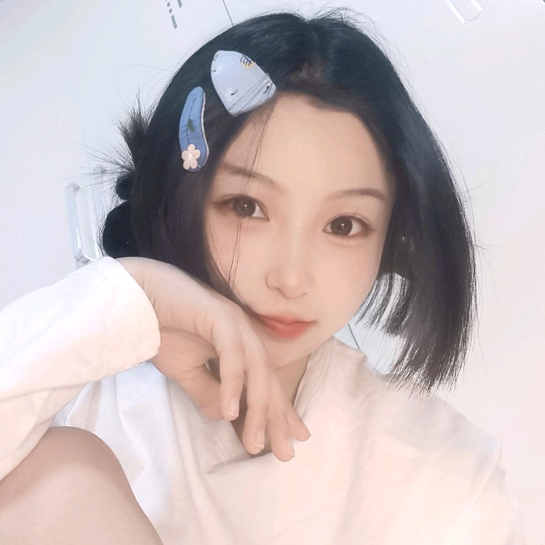糯米和猫猫🎐