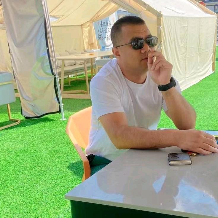 萝北县育农农资