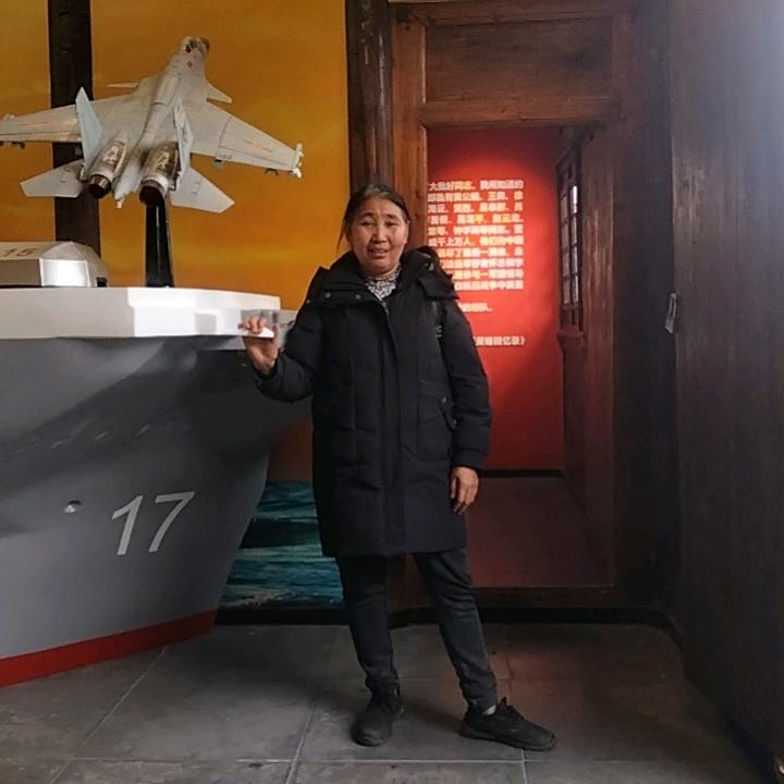 吴天群