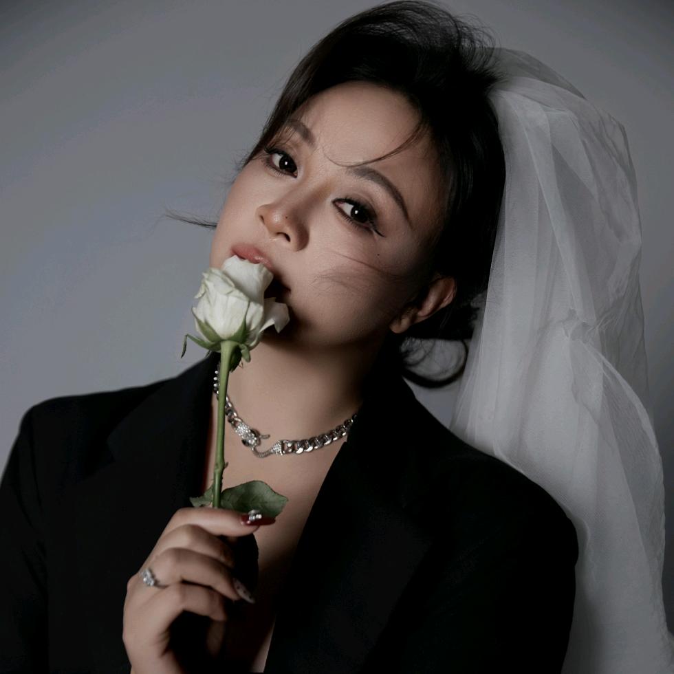 君子兰🌿（12月14日晚8点生日庆典）