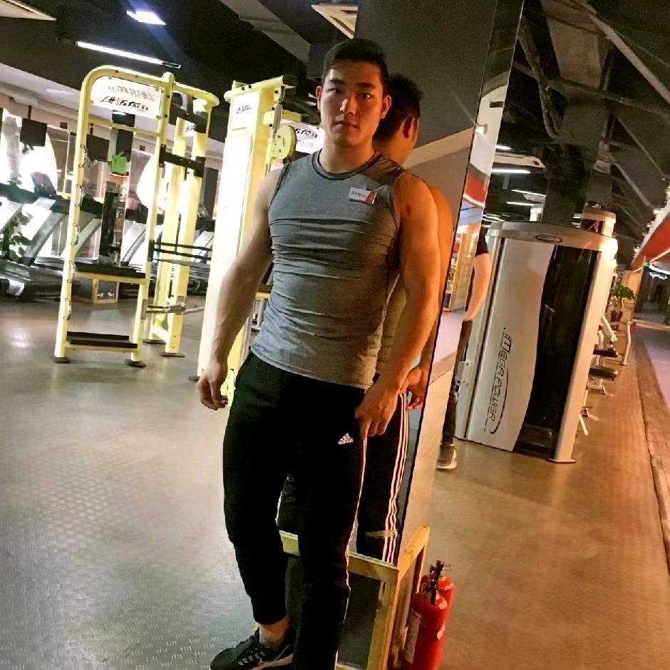 嘻游健身俱乐部 （按月支付）畅练无忧。