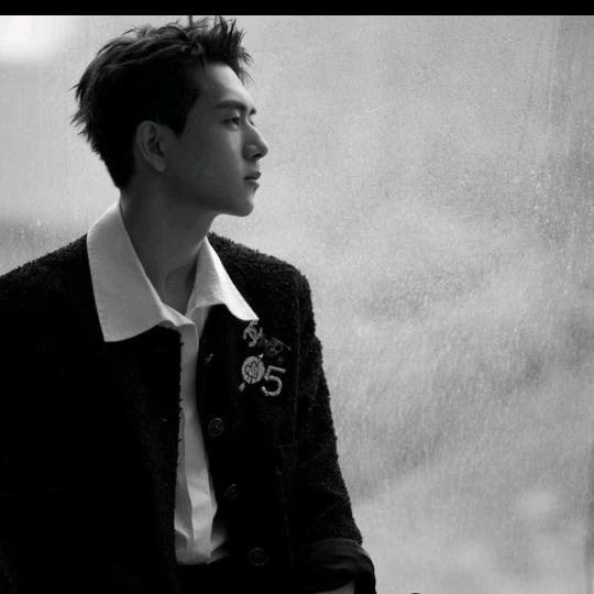 如斯太木👩‍❤️‍👨🎉✨🌷🎼