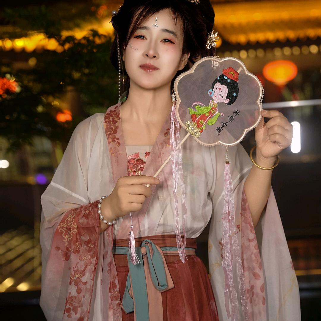 琳琳妹