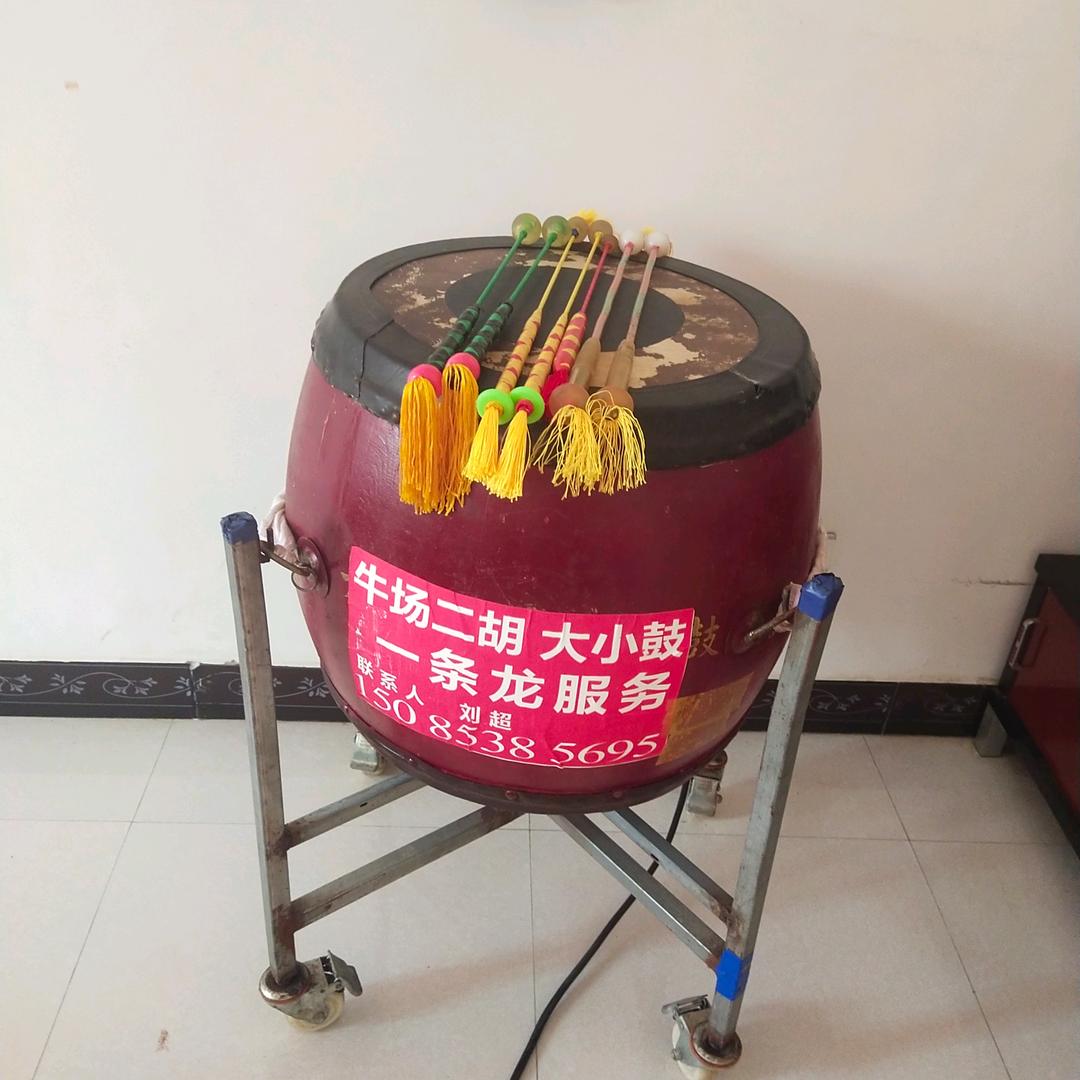牛场九龙刘家大鼓。刘超