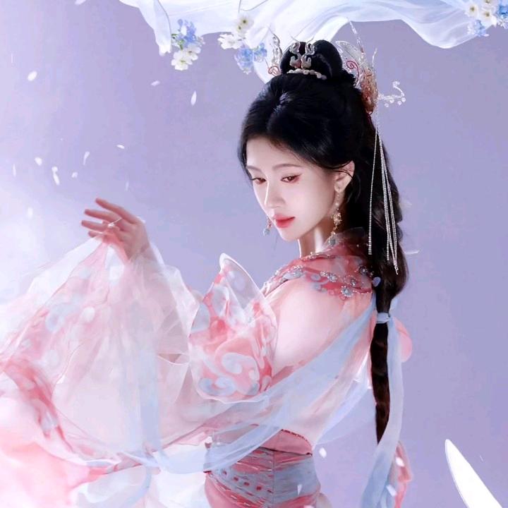 小姐姐(⑅•ᴗ•⑅)◜..°♡吖(〃◕ฺ