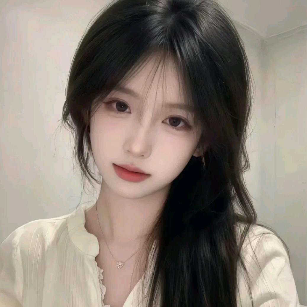 莹莹（62）