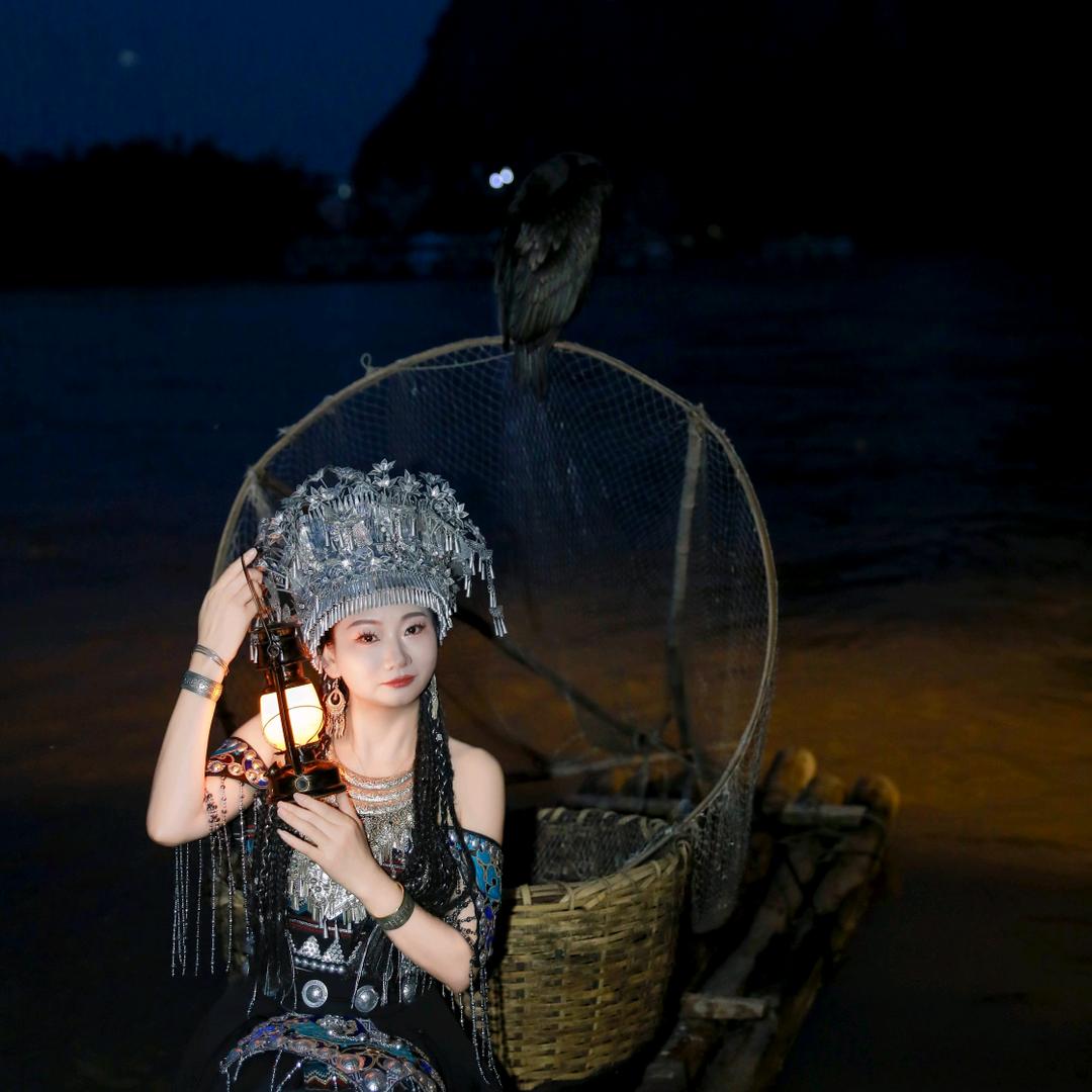 何小英拒绝连赞