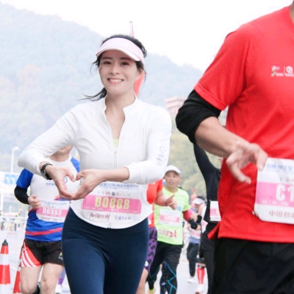 ࿐谧じ菲ル⁵²⁰🏃🏻‍♀️