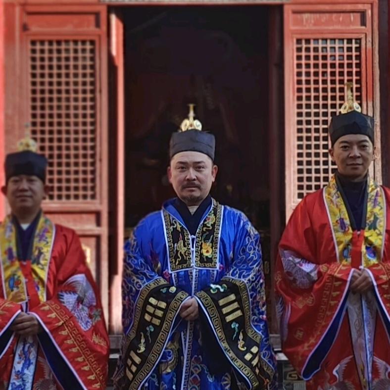 我的身边没凡人