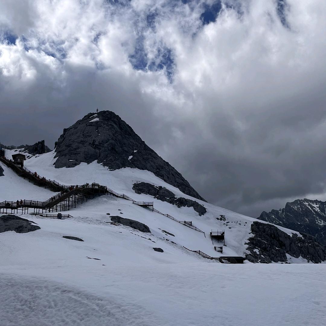 ٩๑珎♡嘻٩๑۶ Liღiᥫᩣ