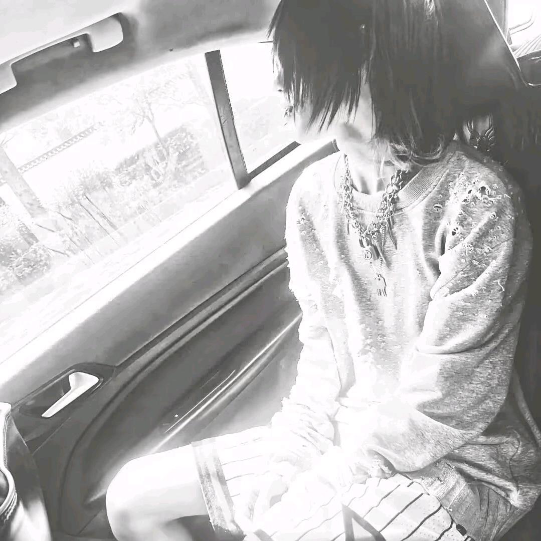 陪在我身边好不好