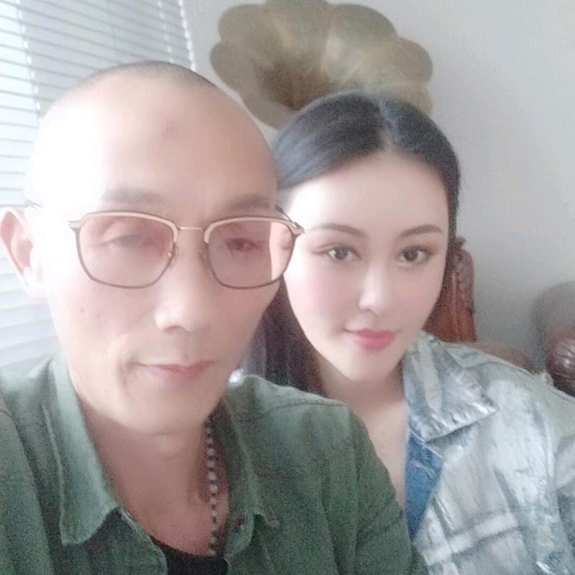君临天下（龙)（生活号)