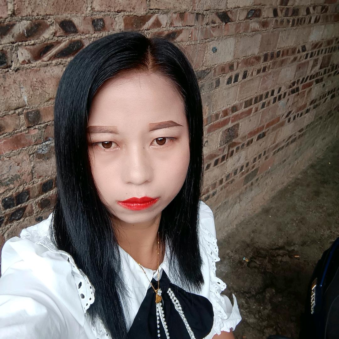 笑笑就过，勇毅前行。