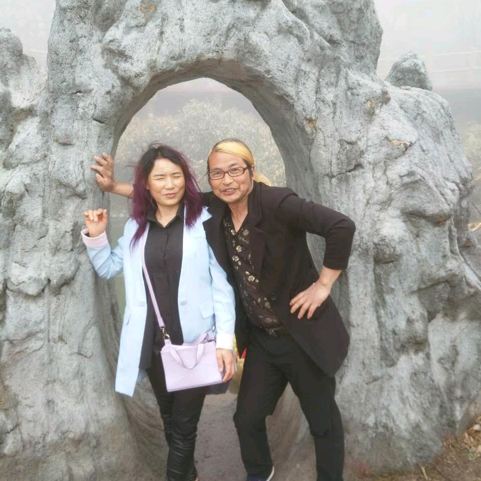 湘湘演艺（团长付伟巴）