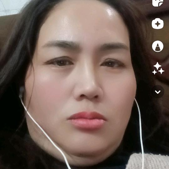 湍之源亮晶晶