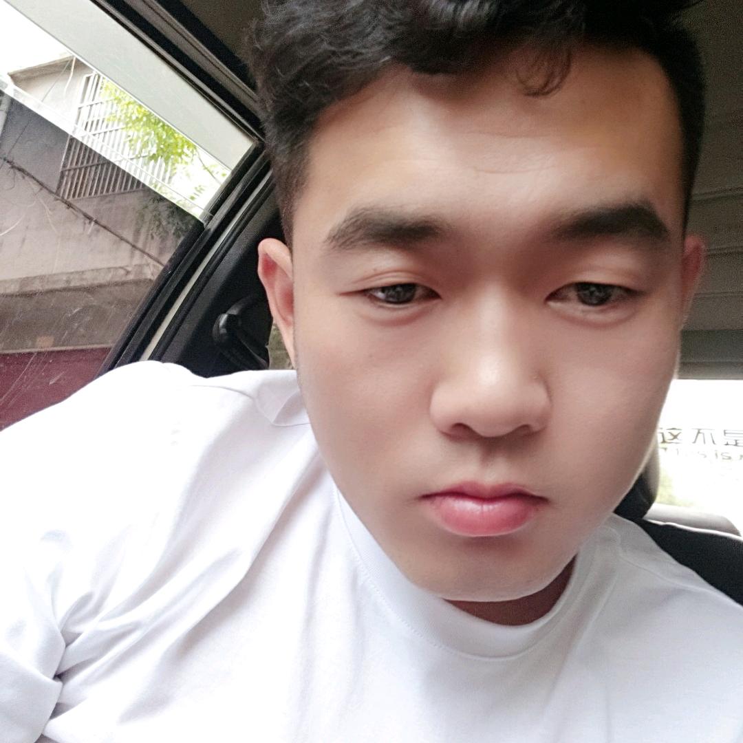 峻杰(ง •̀_•́)ง加油