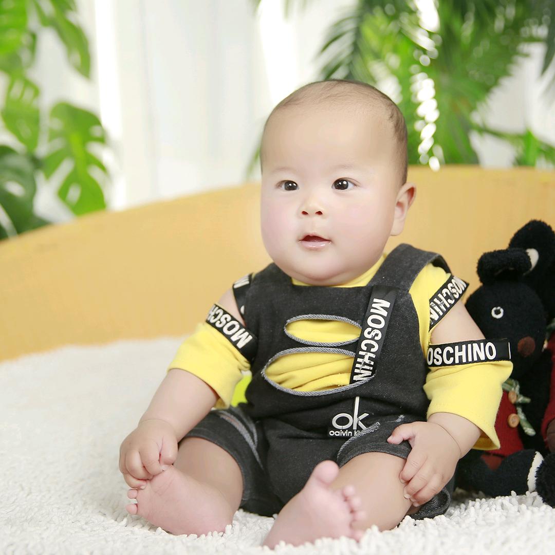 爱跳舞的小王子