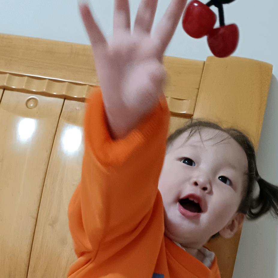 玲*子
