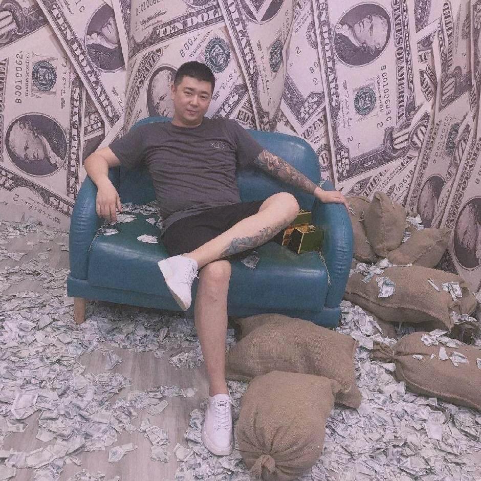A👿李大官人