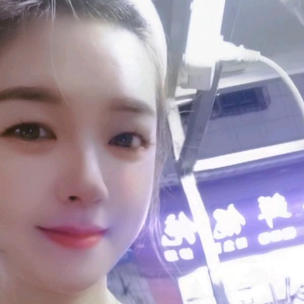😘糖宝