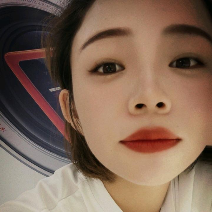 在襄垣卖手机的小玉