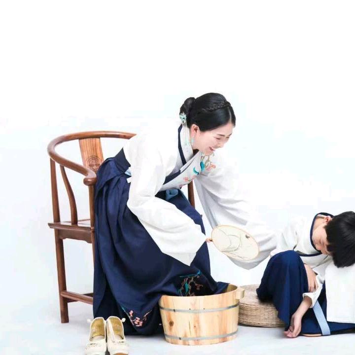 小思茹