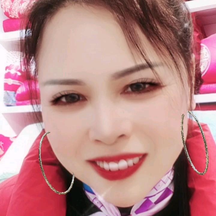 英子