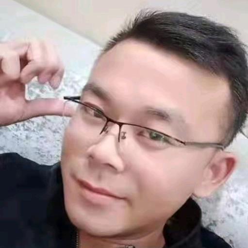 奶瓶里的五粮液