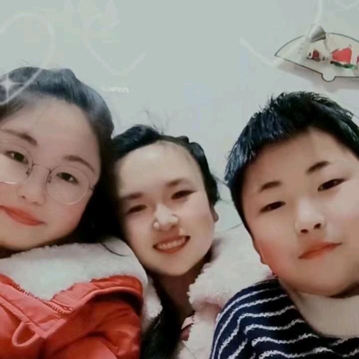 新感觉窗帘，灯具
