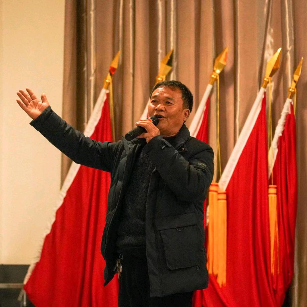 坠子志明一