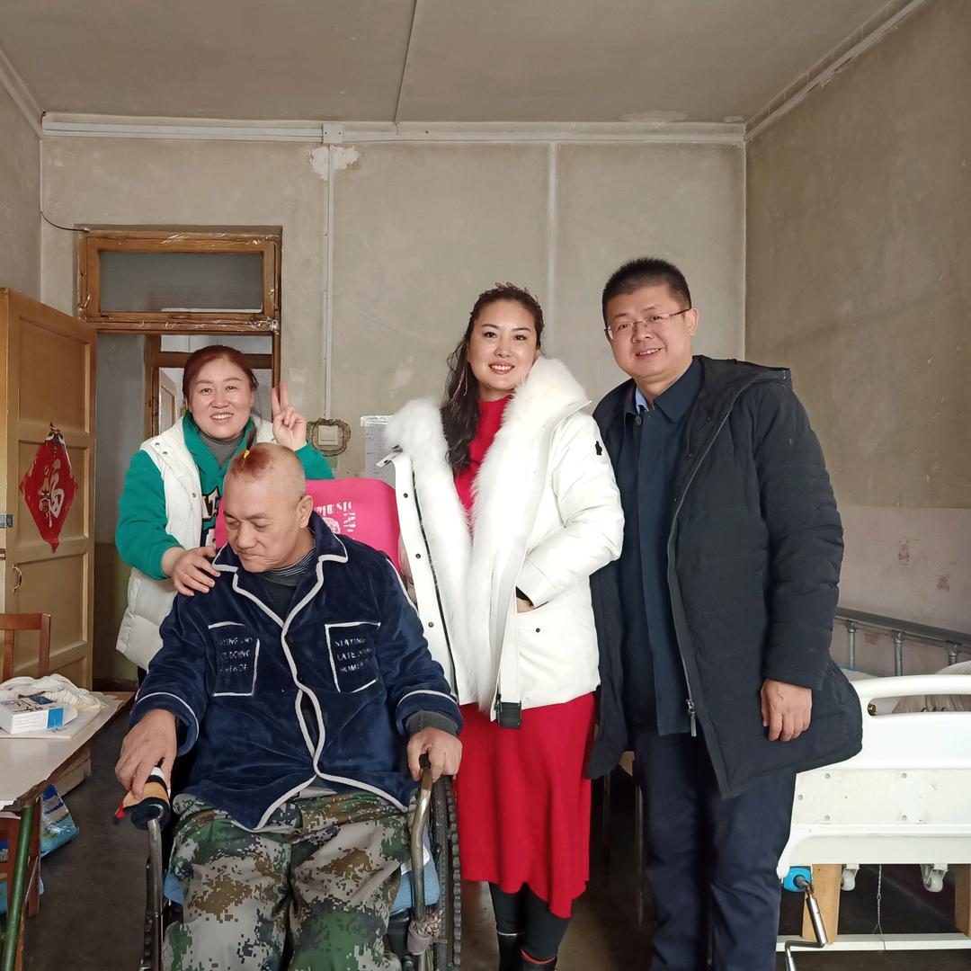 济南吕哥丽姐