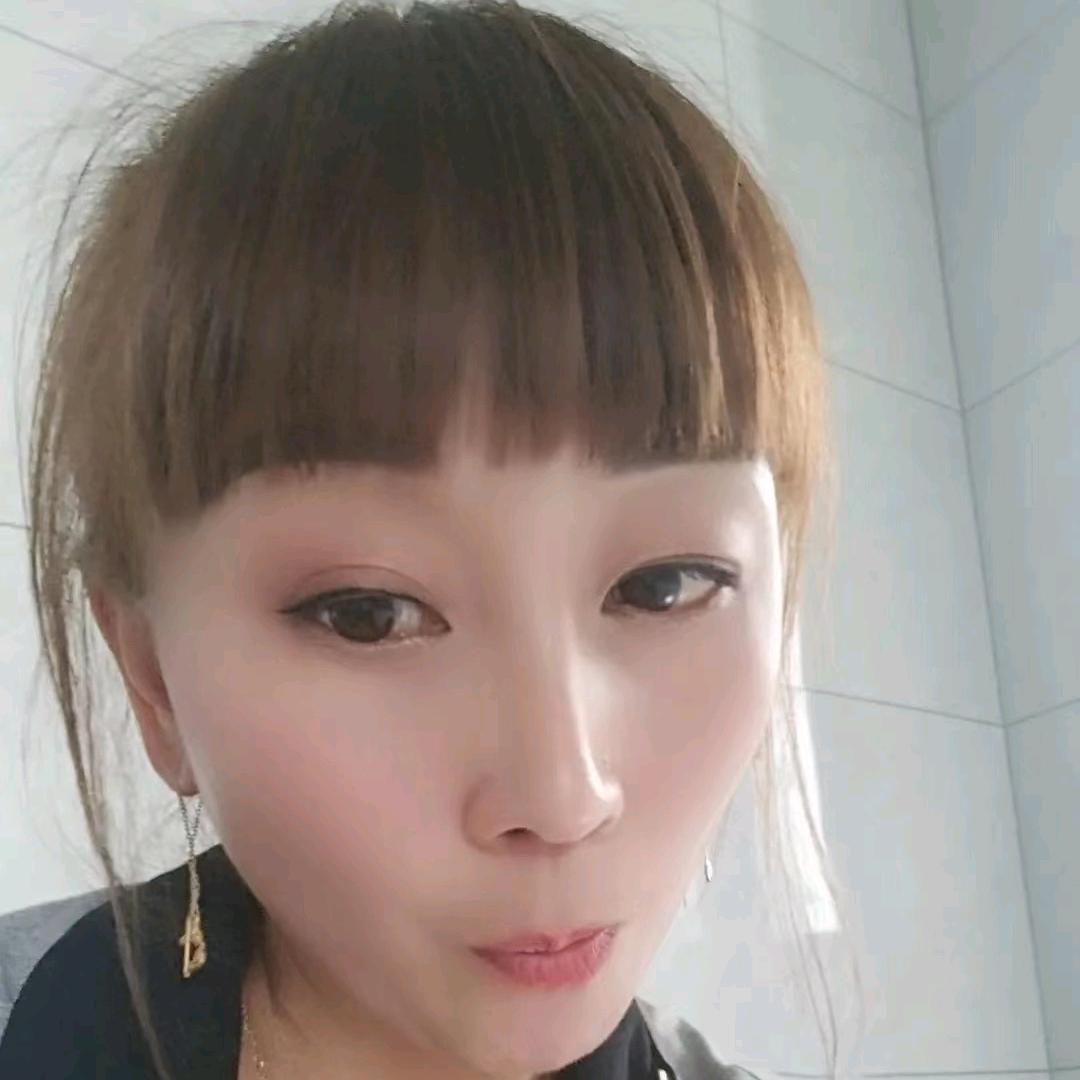 笑不能敷衍心痛