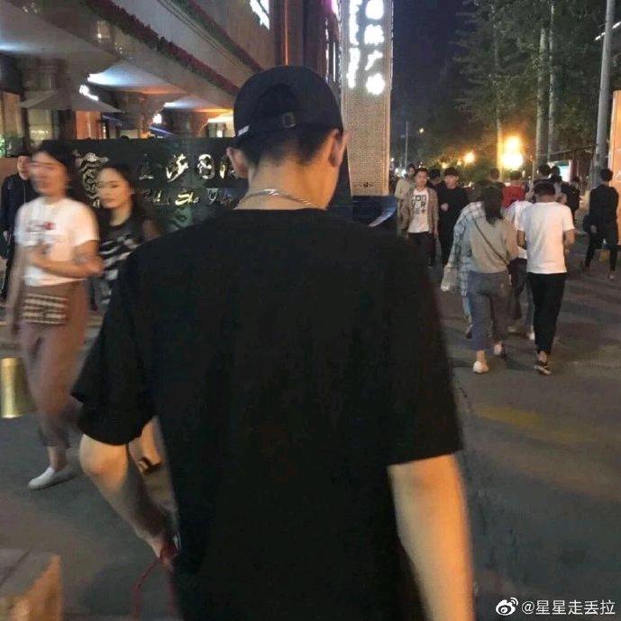 三把勺农家，宏哥