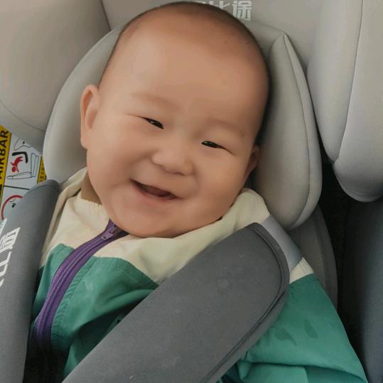 向明泽与向明靖的快乐时光