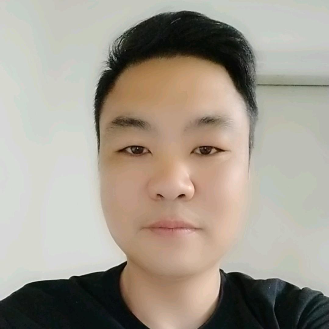 @开挖机养家的小陈