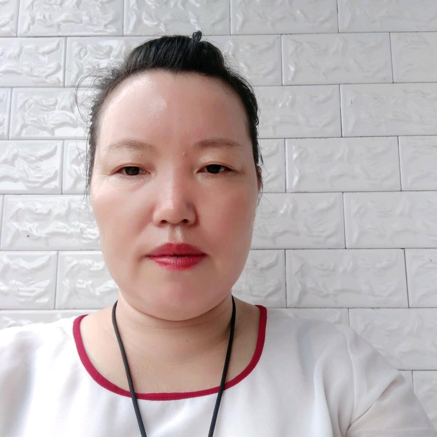 黄姐爱拍抖音《19点10分》