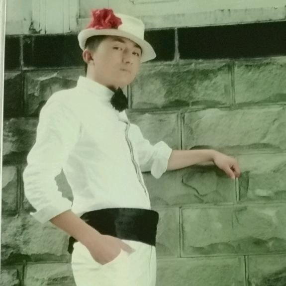 @社会你磊哥i