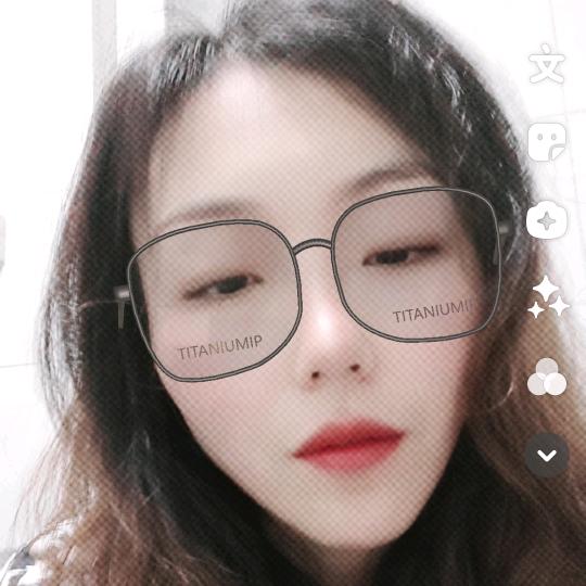 菡菡妈
