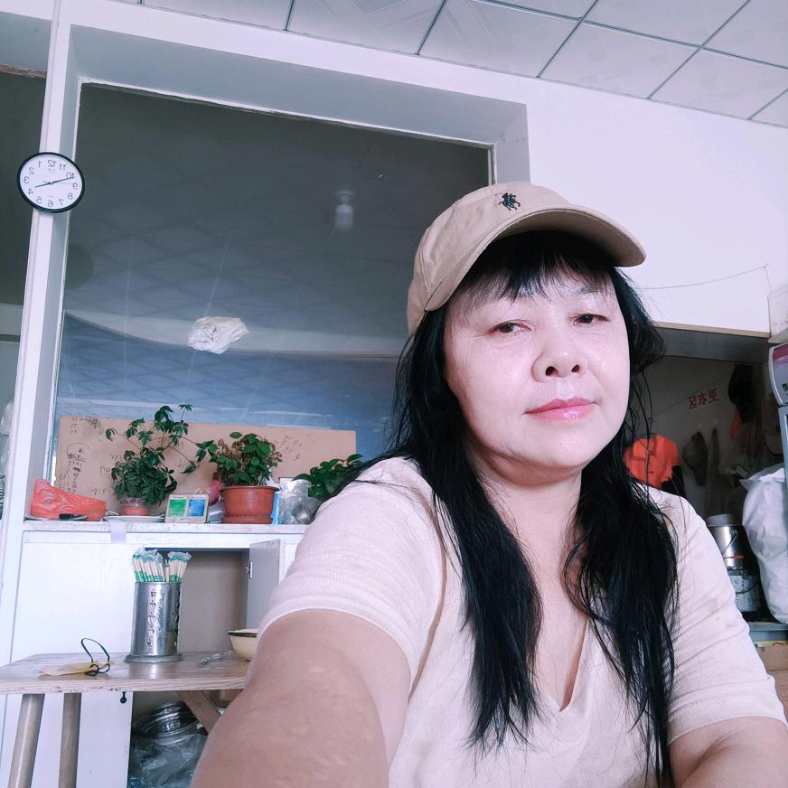 王姣