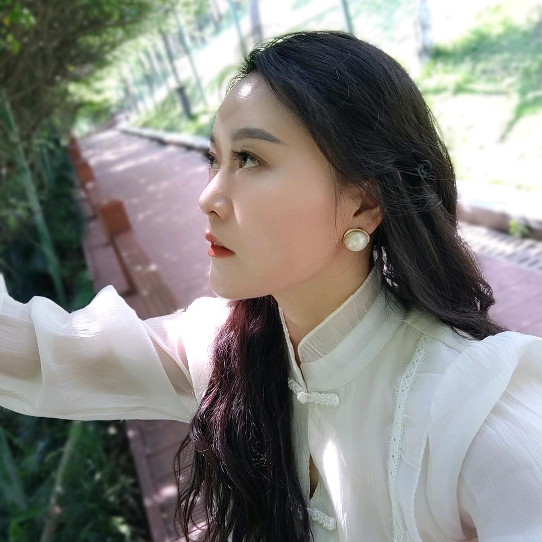 麻阳嫣然美人美妆店