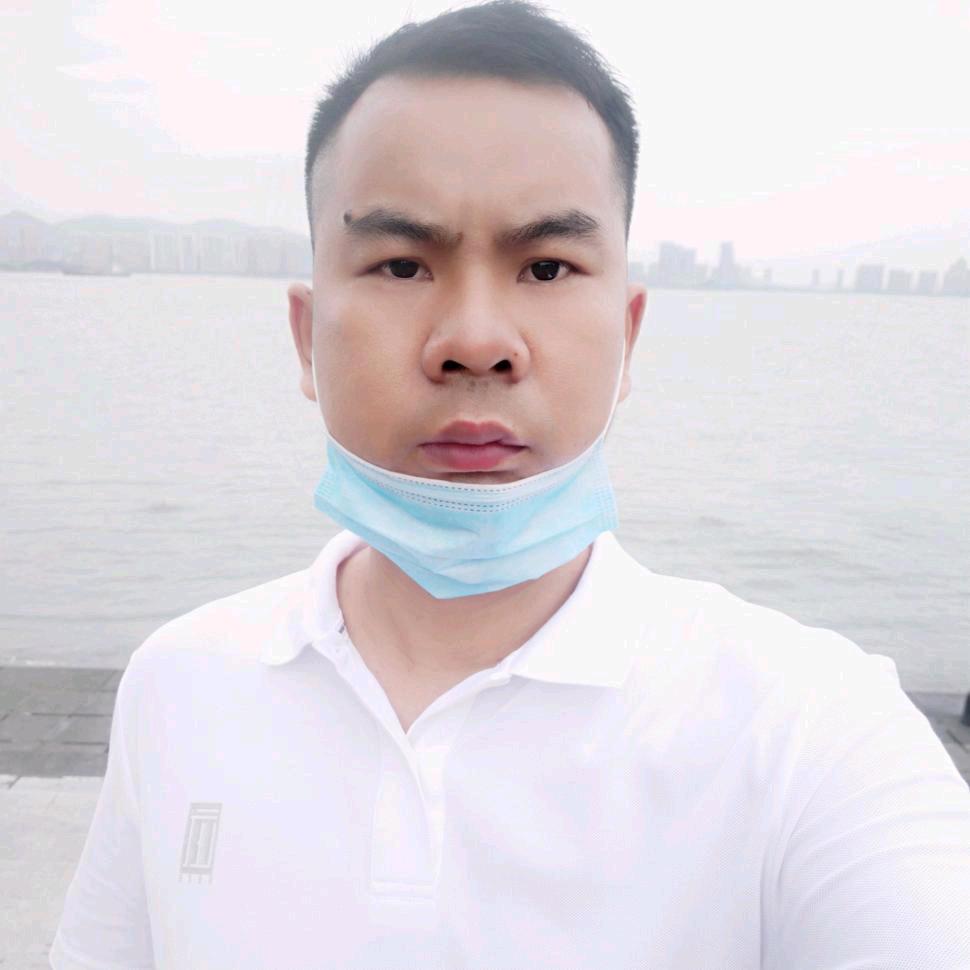 何建成