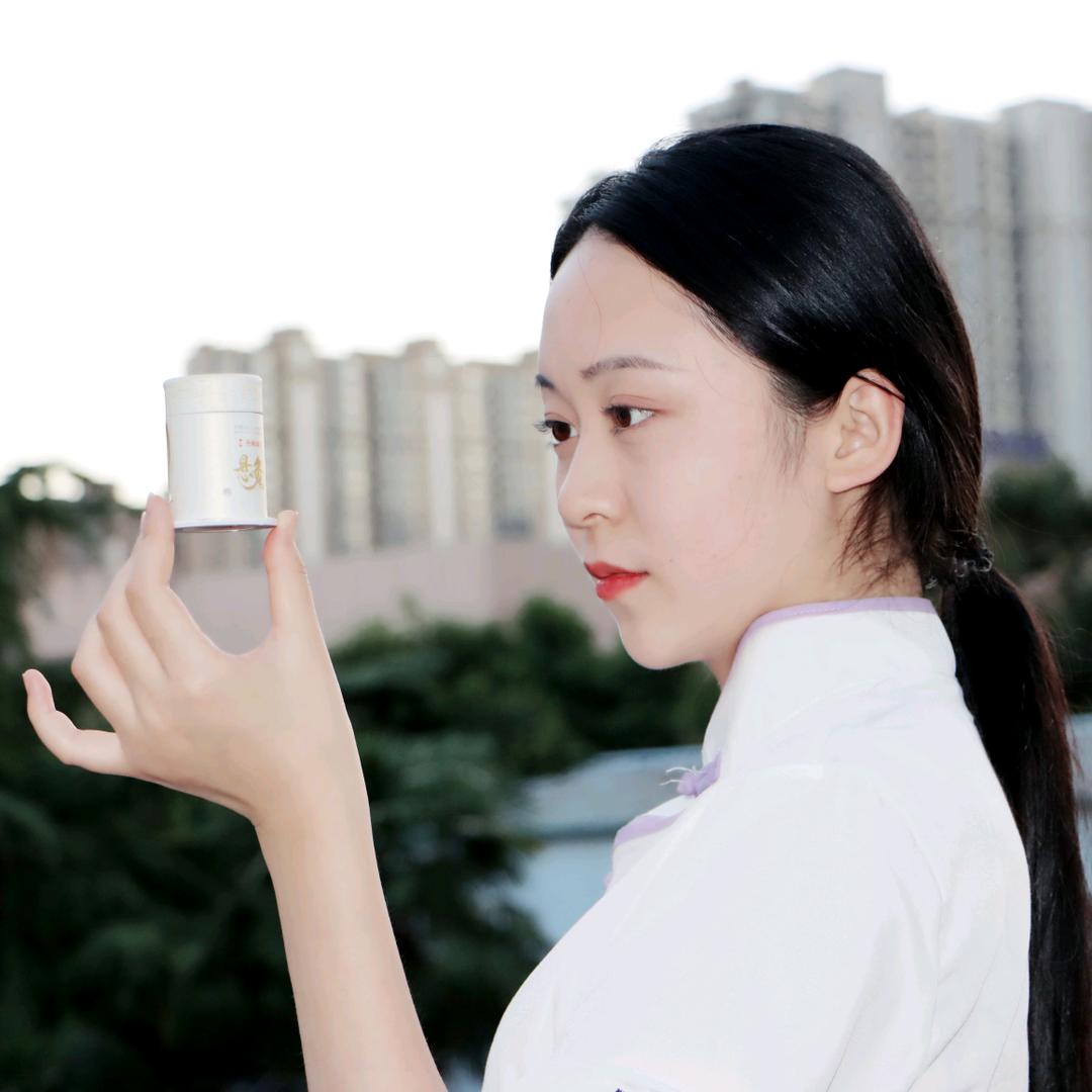 阳光微笑姐姐