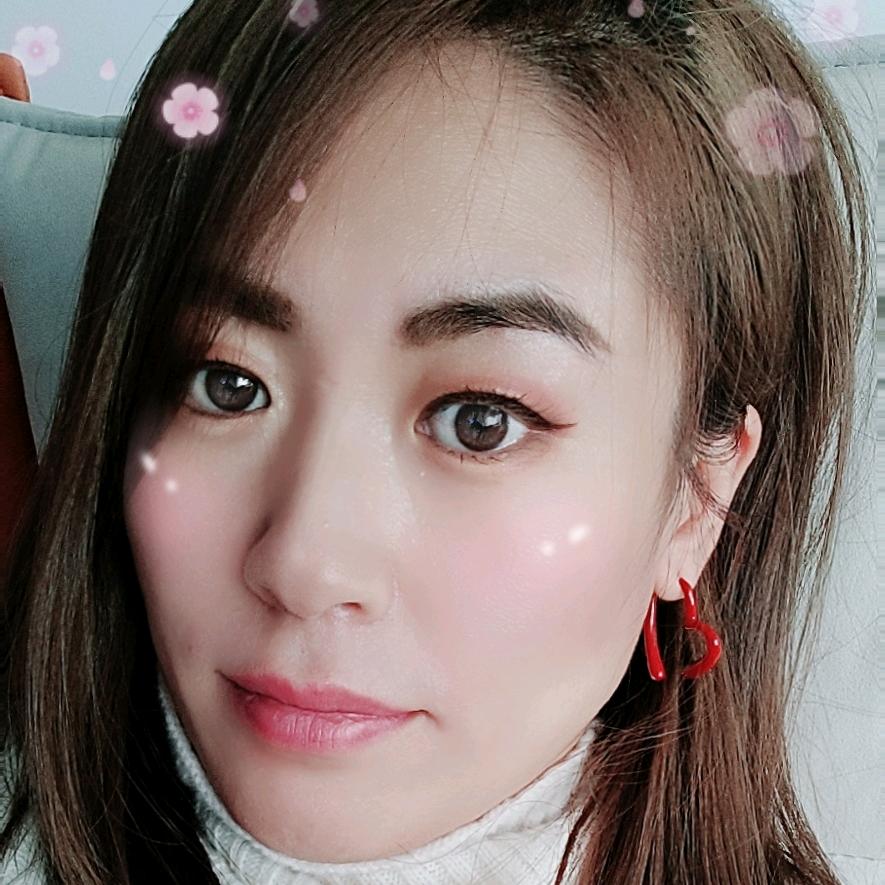 勇往直前的文艺女青年