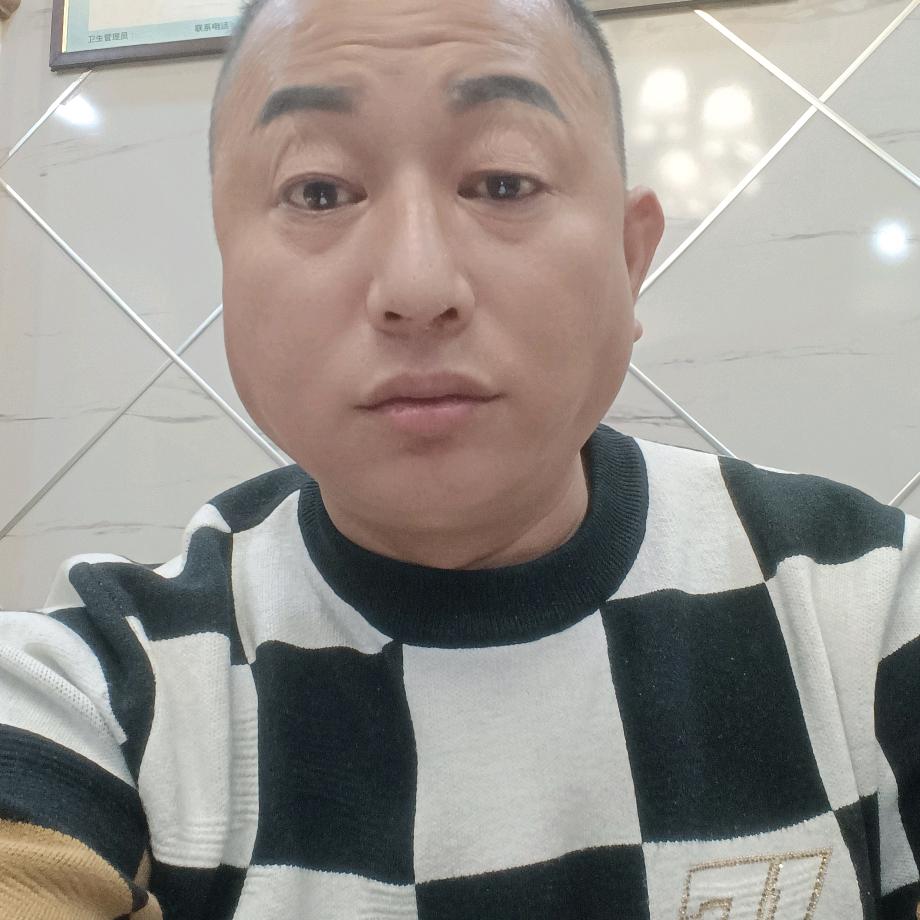 危爱平