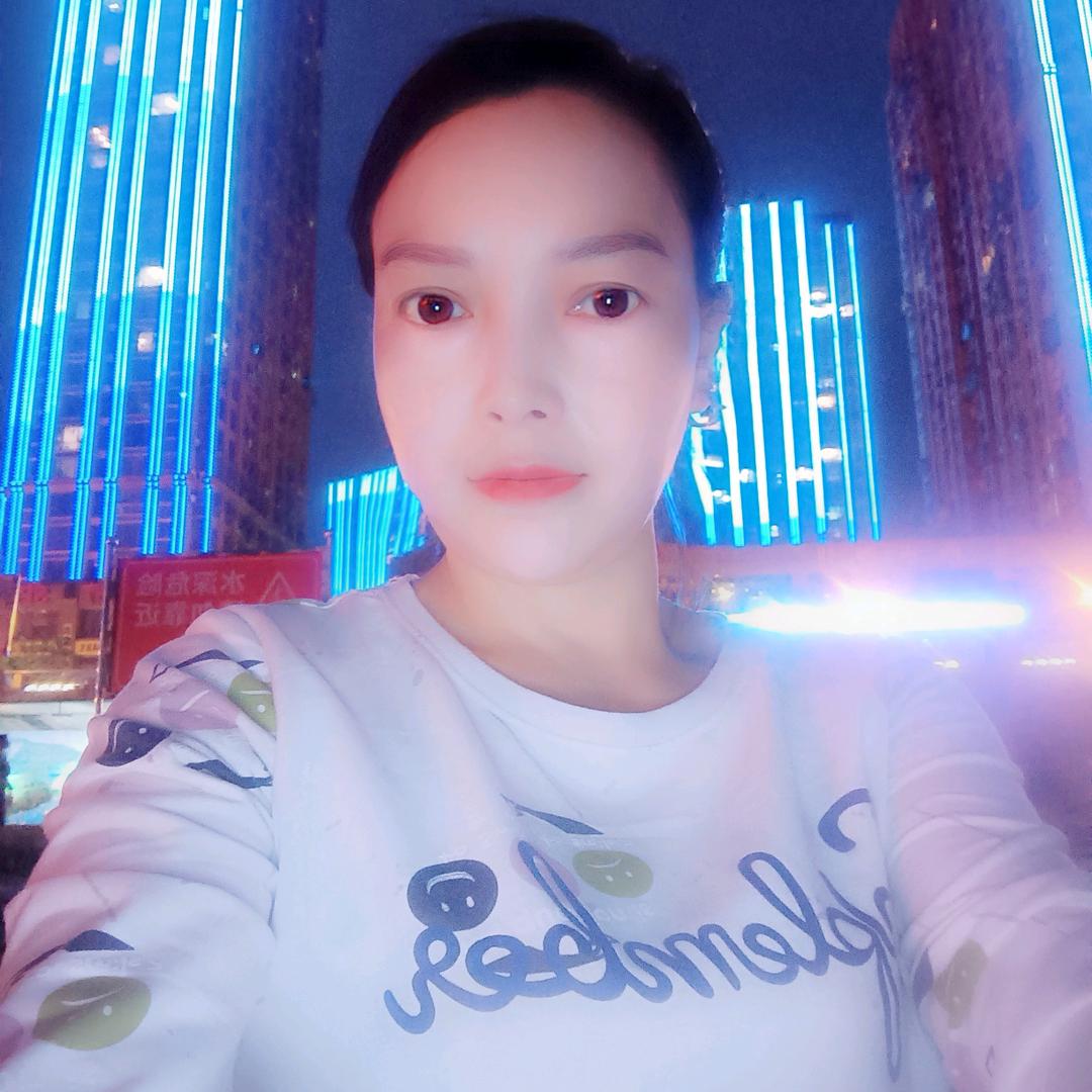 川妹舒涵