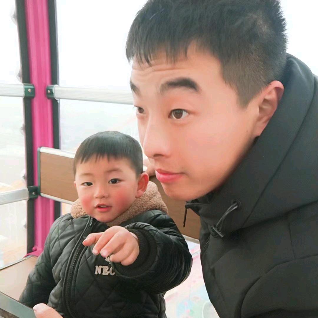 ℳঞ帅💕 ❧⁵²⁰