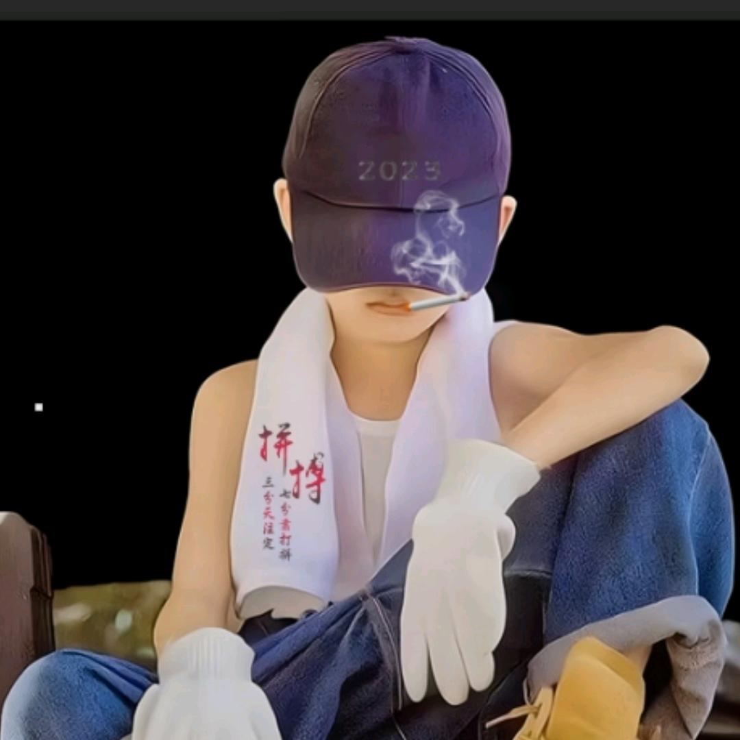 简约€&